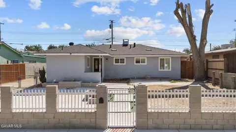 38500 36th St E, Palmdale, CA 93550