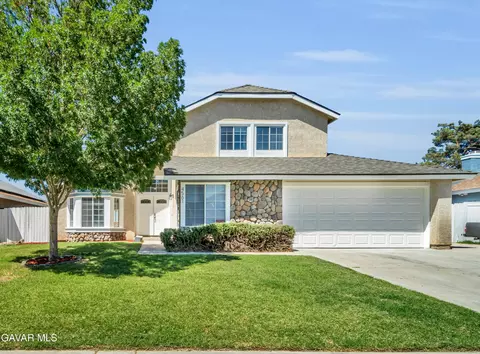 4561 Northstar Dr, Palmdale, CA 93552