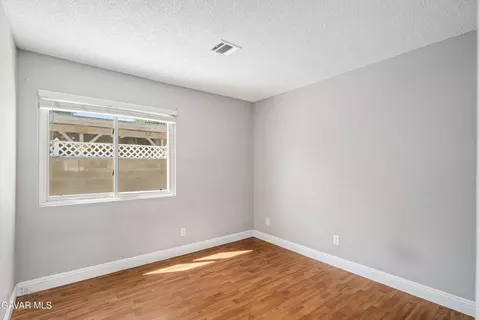 Bedroom - 44220 Fig Ave, Lancaster, CA 93534 photo 3 of 3