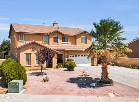 619 Ave H 13 W, Lancaster, CA 93534