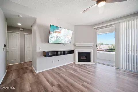 2833 Avenue K12 W #232, Lancaster, CA 93534