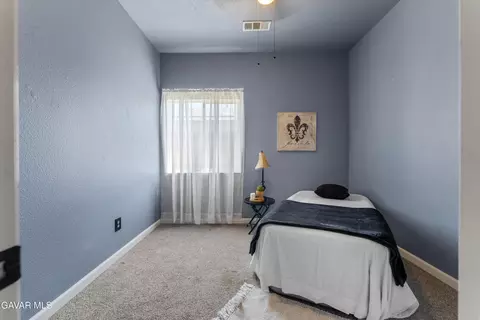 Bedroom - 1001 Clearview St, Tehachapi, CA 93561 photo 5 of 5