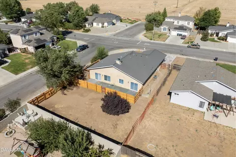 View/Area - 1001 Clearview St, Tehachapi, CA 93561 photo 2 of 4