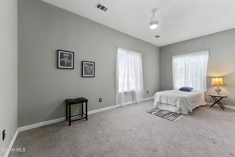 Bedroom - 1001 Clearview St, Tehachapi, CA 93561 photo 4 of 5