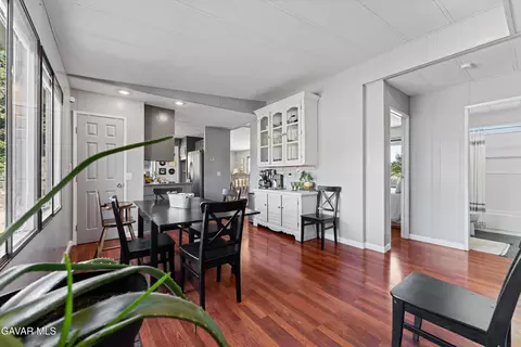 Dining - 24977 Sand Canyon Rd, Tehachapi, CA 93561 photo 2 of 2