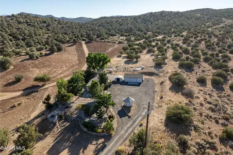 Other - 24977 Sand Canyon Rd, Tehachapi, CA 93561 photo 7 of 9