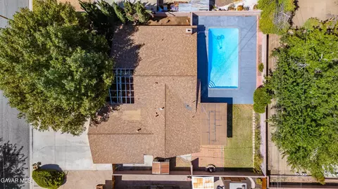 View/Area - 44254 12th St E, Lancaster, CA 93535 photo 1 of 4
