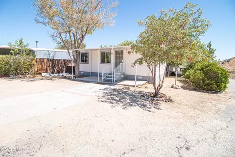 34220 Cheseboro Rd #SPC 20, Palmdale, CA 93552