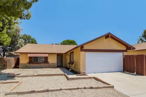 44720 11th St E, Lancaster, CA 93535