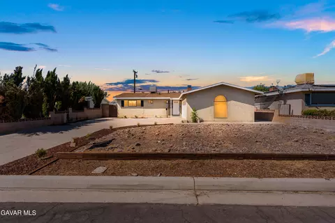 823 Avenue J14 W, Lancaster, CA 93534