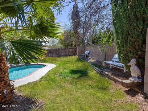 Exterior - 37707 Dixie Dr, Palmdale, CA 93550 photo 9 of 9