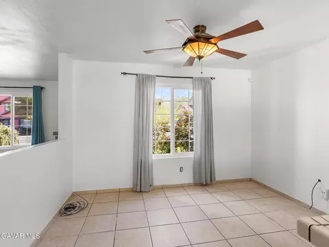 Living - 37707 Dixie Dr, Palmdale, CA 93550 photo 1 of 9
