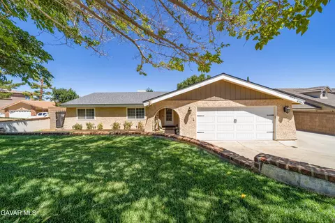4741 Ave L14 W, Lancaster, CA 93536