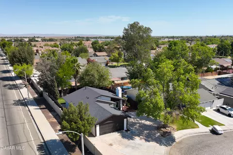 View/Area - 1003 Lightcap St, Lancaster, CA 93535 photo 3 of 3