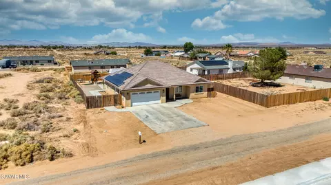 9661 Redwood Blvd, California City, CA 93505