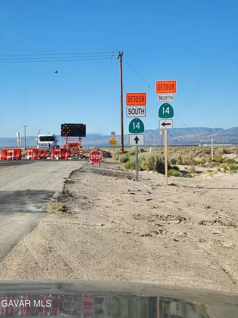 W 30th West And D12 Street, Lancaster, CA 93536 photo 5