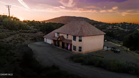 24261 Jacaranda Dr, Tehachapi, CA 93561 photo 1