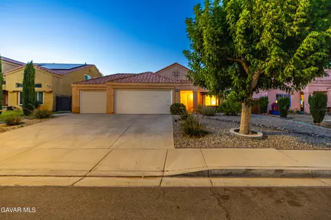 4057 Avenue R12 E, Palmdale, CA 93552