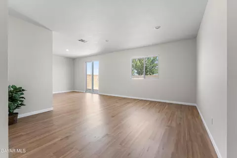 Living - 5789 Golding Dr, Lancaster, CA 93536 photo 3 of 3