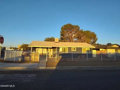 45546 12th St W, Lancaster, CA 93534