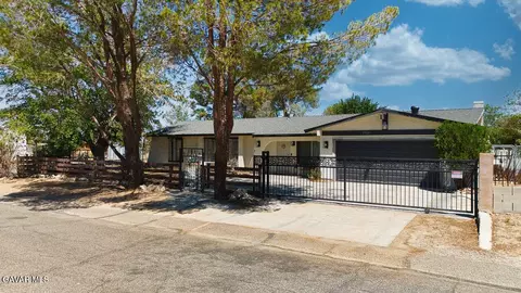 17535 Highacres Ave, Lake Los Angeles, CA 93591