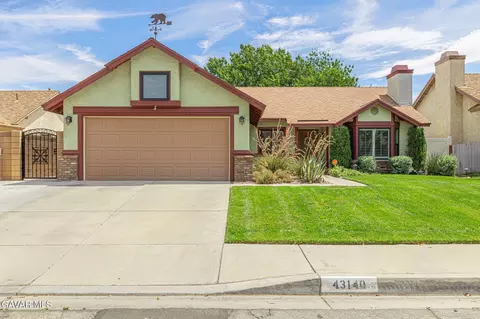 43140 22nd St W, Lancaster, CA 93536