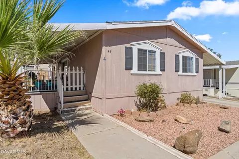 40701 Rancho Vista Blvd #43, Palmdale, CA 93551