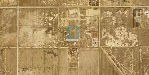 E 63rd Street, Lancaster, CA 93535 photo 3