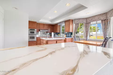 40420 Valiente Dr, Palmdale, CA 93551 photo 9