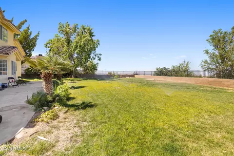 40420 Valiente Dr, Palmdale, CA 93551 photo 29