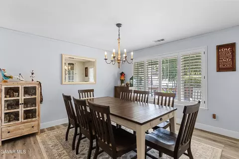 Dining - 25880 Skyline Dr, Tehachapi, CA 93561 photo 1 of 3