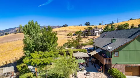 Exterior - 25880 Skyline Dr, Tehachapi, CA 93561 photo 20 of 22