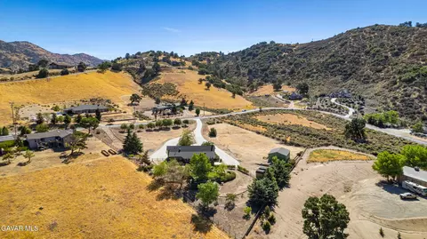 View/Area - 25880 Skyline Dr, Tehachapi, CA 93561 photo 2 of 8