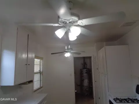 38751 Puerta Ave, Palmdale, CA 93550 photo 14