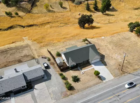 View/Area - 21541 Westwood Blvd, Tehachapi, CA 93561 photo 2 of 7