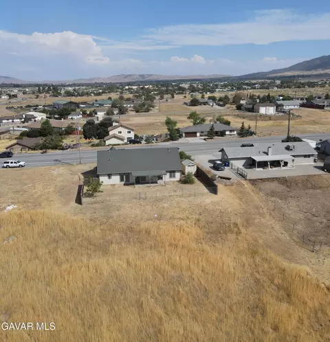 View/Area - 21541 Westwood Blvd, Tehachapi, CA 93561 photo 6 of 7