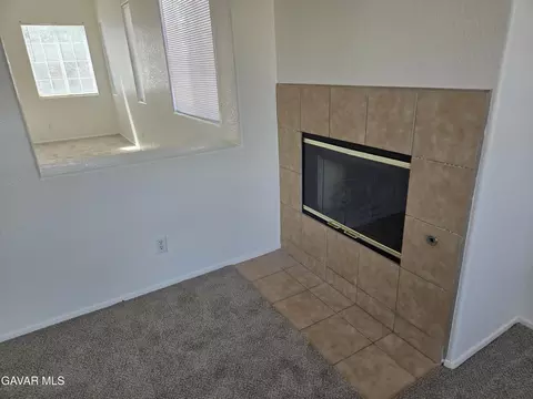 2301 Newgrove St E, Lancaster, CA 93535 photo 5