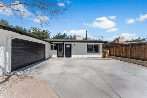 1035 Avenue H3 W, Lancaster, CA 93534 photo 4