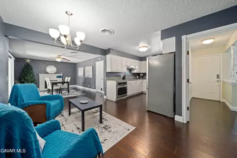Other - 44527 Denmore Ave, Lancaster, CA 93535 photo 4 of 8