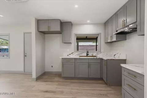 45800 Challenger Way # 11, Lancaster, CA 93535 photo 4