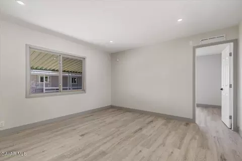45800 Challenger Way # 11, Lancaster, CA 93535 photo 13