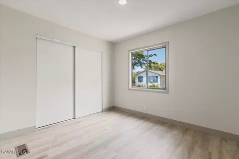 45800 Challenger Way # 11, Lancaster, CA 93535 photo 11