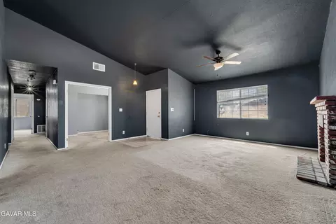 Living - 3101 Echo Dr, Rosamond, CA 93560 photo 2 of 2