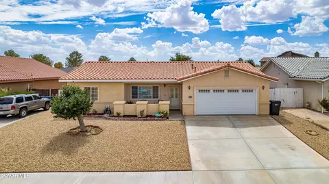 20805 Lake Dr W, California City, CA 93505