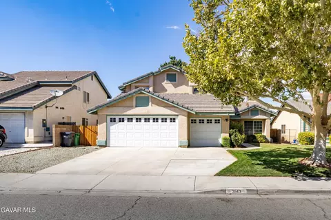 3143 Peachwood Dr, Lancaster, CA 93536