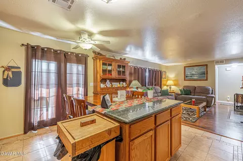 6324 Jasper Ct, Lancaster, CA 93536 photo 16