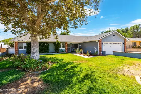43112 41st St W, Lancaster, CA 93536