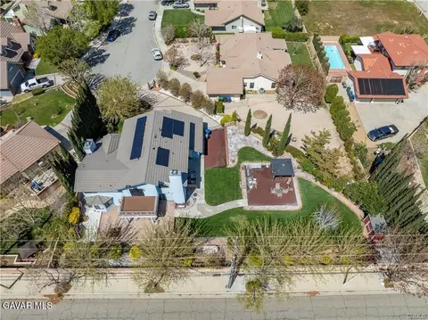 41602 Crispi Ln E, Quartz Hill, CA 93536 photo 16