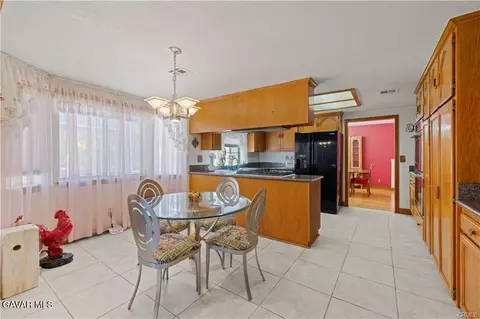 41602 Crispi Ln E, Quartz Hill, CA 93536 photo 8