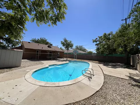 38609 32nd St E, Palmdale, CA 93550 photo 28